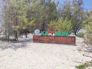 Pulau Cemara Besar Karimunjawa