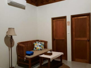 Open Trip Karimunjawa Legon Waru Cottage Lodge, Penginapan Karimunjawa