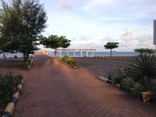 Pemandangan Pelabuhan Legon Bajak Karimunjawa