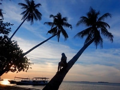 Pantai Ujung Gelam Wisata Karimunjawa dari Jogja